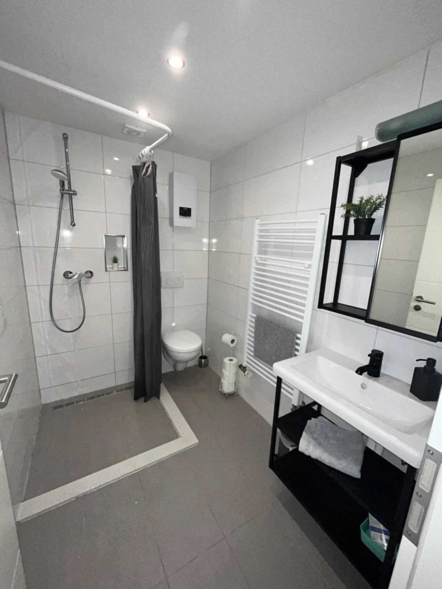 דורטמונד Apartment Central 10C 40Qm Wi-Fi Free Parking Calm Back House מראה חיצוני תמונה